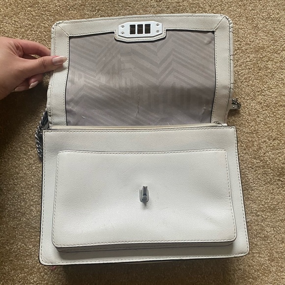 Rebecca Minkoff Je t’aime Medium White Crossbody - Picture 4 of 8